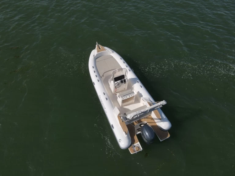 Yacht charter Lège-Cap-Ferret billig Tempest 700 luxe 