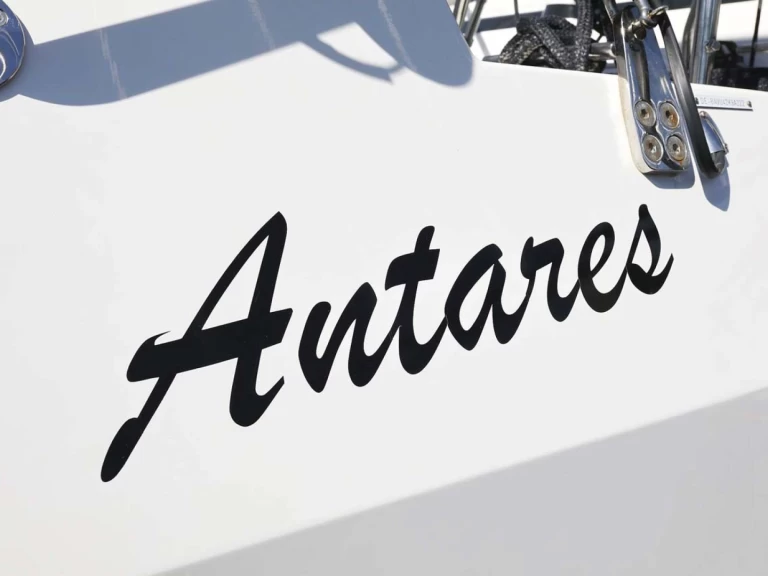 Uthyrning Segelbåt  Bavaria med en båtlicens 