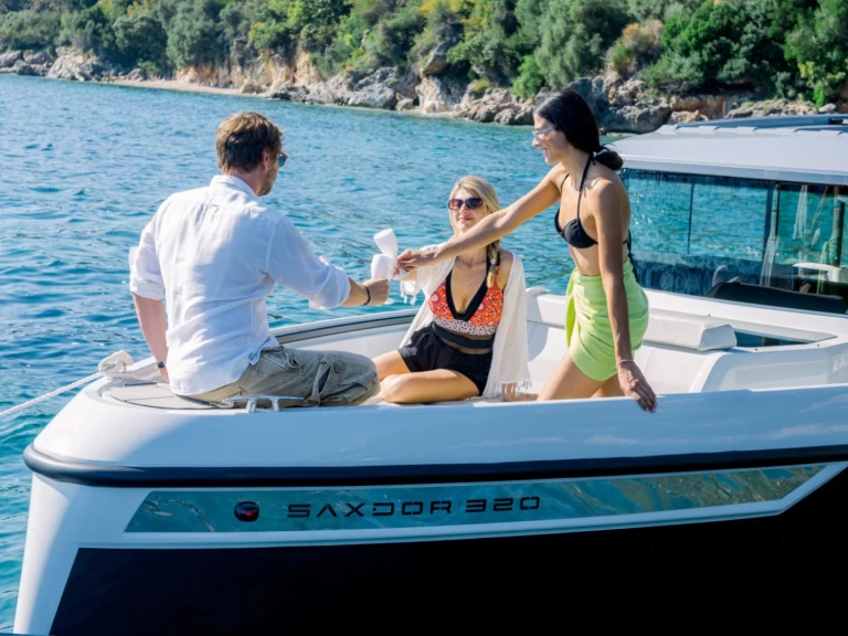 Uthyrning Gouvia - Saxdor Saxdor 320 GTC av Samboat 