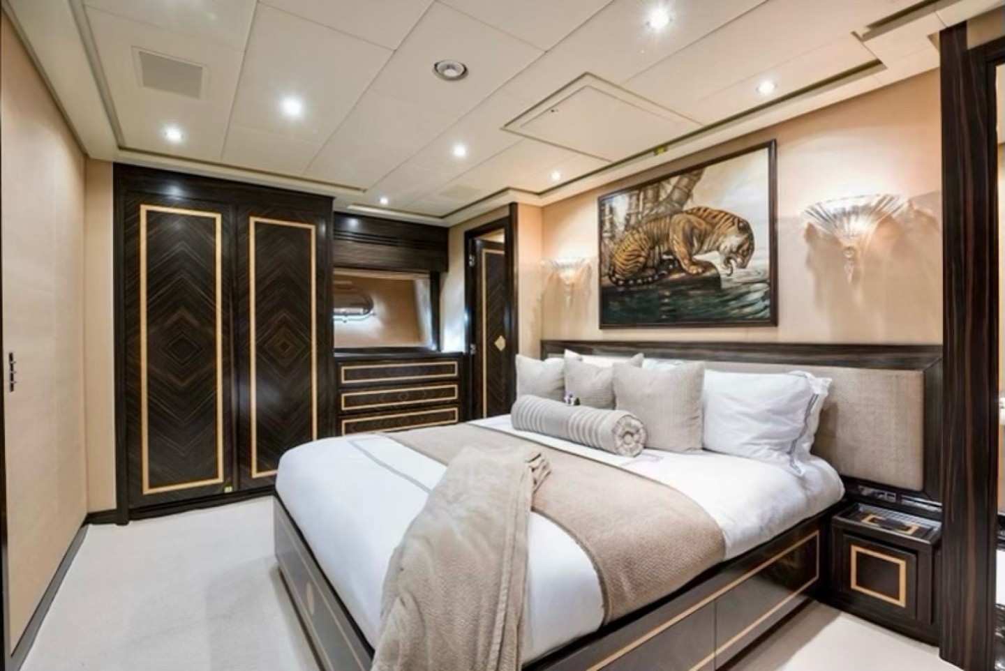 Yacht charter Miami  billig 115