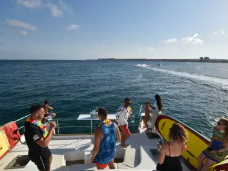Hyra Motorbåt  med eller utan skeppare Lagoon Torrevieja 