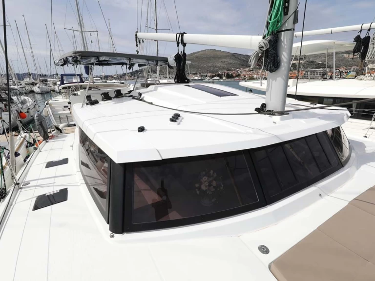Uthyrning Katamaran  i Trogir  - Fountaine Pajot Astrea 42