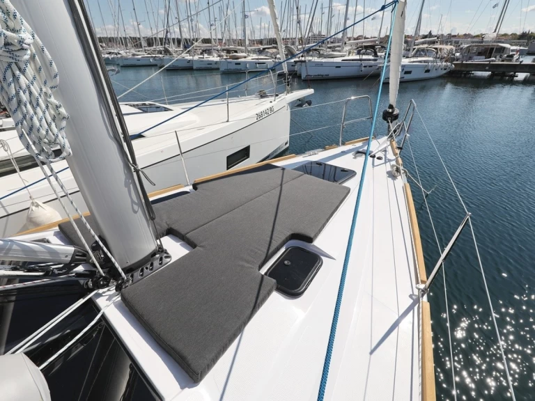 Uthyrning Segelbåt  i Biograd Na Moru - Elan Impression 40.1