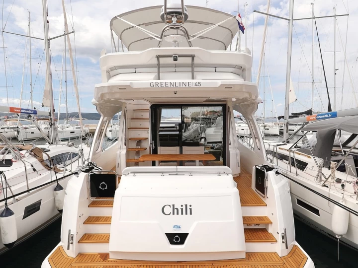Yacht charter Biograd Na Moru billig Greenline 45 Fly