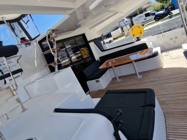 Båtuthyrning Lagoon Lagoon 42 i Trogir  på Samboat 