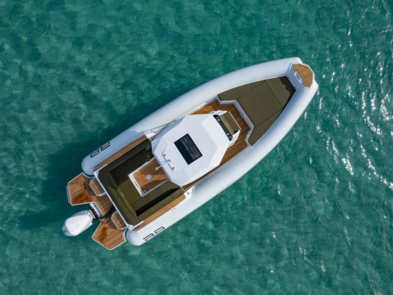 Hyra RIB med eller utan skeppare Renier Port du Lavandou 