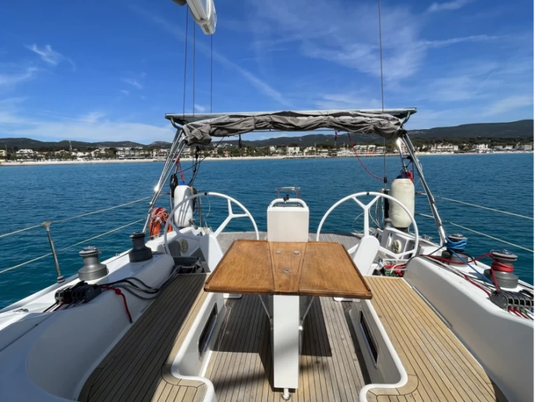 Yacht charter Aten billig Hanse 540 E
