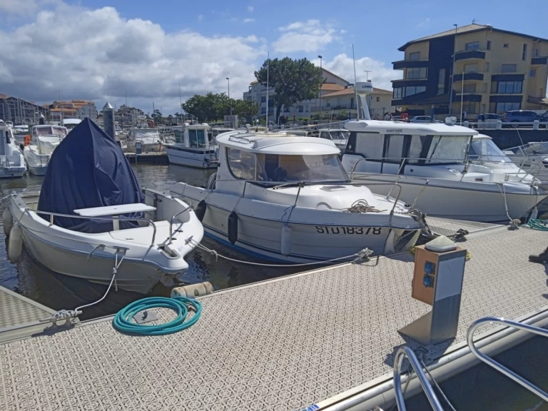 Uthyrning Capbreton - Quicksilver Quicksilver 650 Week-End av Samboat 