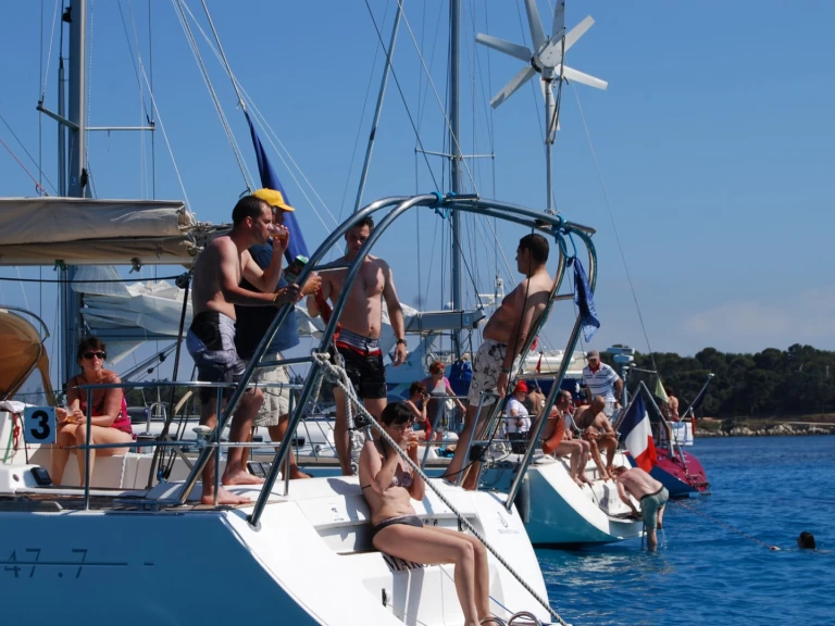 Segelbåt  för uthyrning Saint-Jean-Cap-Ferrat till det bästa priset 