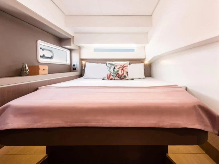 Yacht charter Anse Marcel billig Bali 4.2