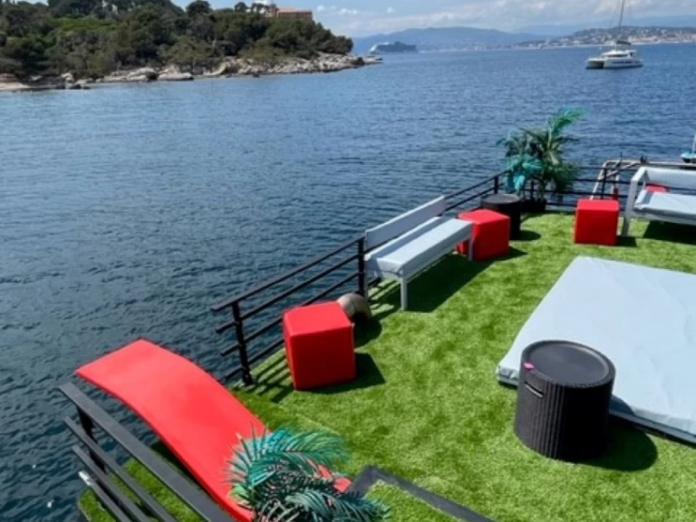 Yacht charter Cannes billig Bateau Pirate