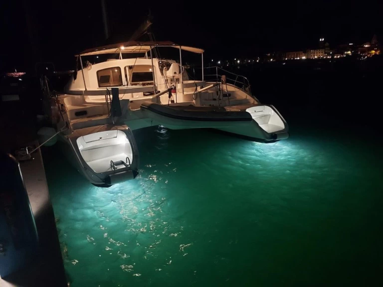 Katamaran  för uthyrning Izola till det bästa priset 