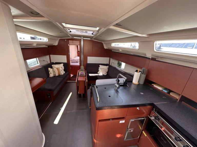 Hyr en Hanse Hanse 388 Donji Seget 