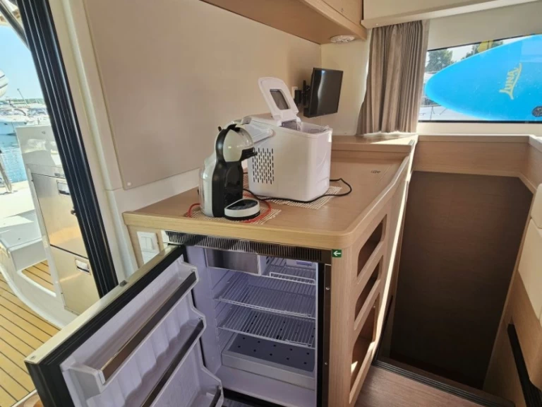 Hyr en Lagoon Lagoon 42 Biograd Na Moru 