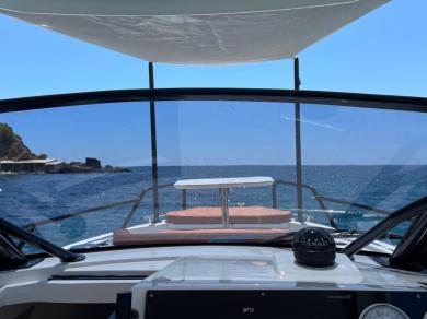 Hyra Motorbåt  med eller utan skeppare Dromeas Yachts Marina Santa Eulàlia 
