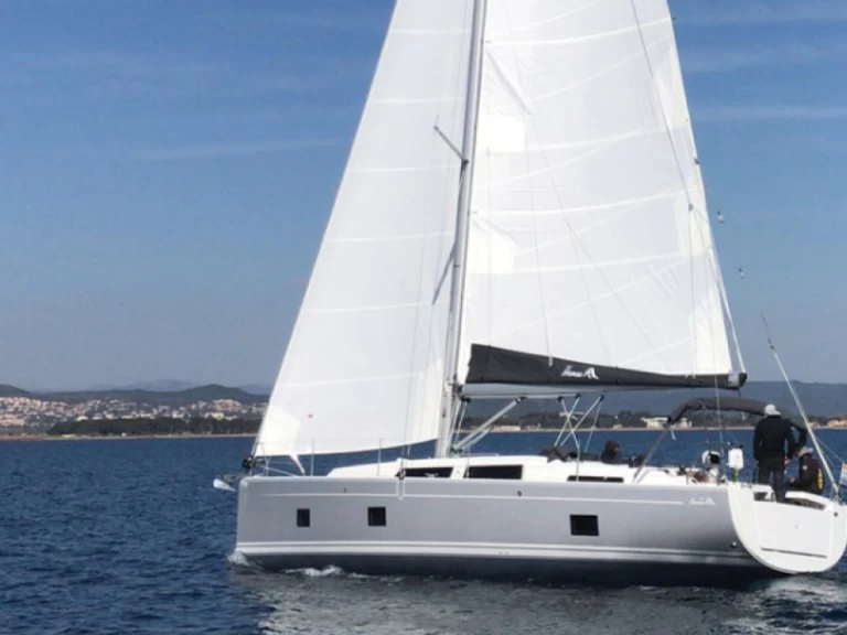 Yacht charter Hyeres billig HANSE 418