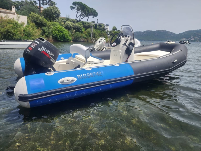 Hyr en Zodiac Sundream Porto-Vecchio 