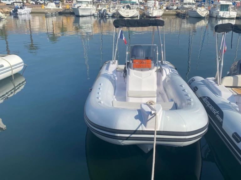 Båtuthyrning Capelli Tempest 630 i Saint-Cyprien på Samboat 