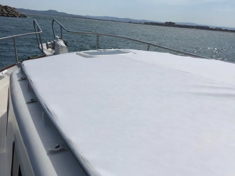 Hyr en Majoni Majoni 80 l'Estartit 