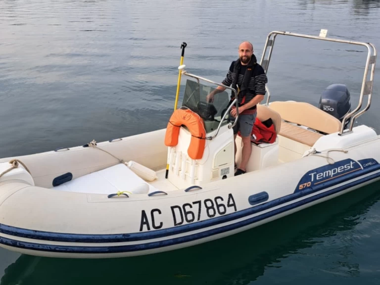 Capelli Cristal 570 charter bareboat eller skeppad i Saint-Malo