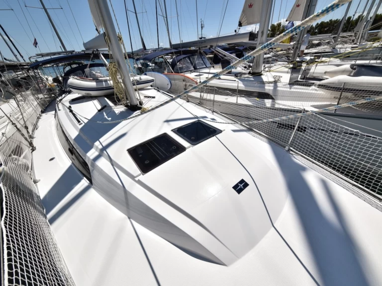 Yacht charter Sukošan billig Cruiser 46