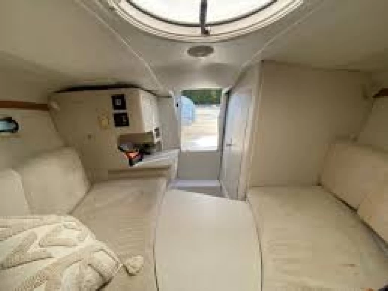 Yacht charter Antibes billig Sundowner 285