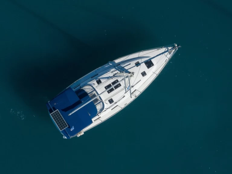 Hyr en Bavaria Cruiser 36 Lefkáda 