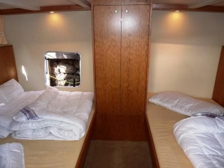 Båtuthyrning Concordia 92 AC "Pepe & King Arthur" i Zehdenick på Samboat 