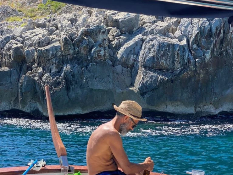 Hyr en Mileo Leucosya Marina Porto 