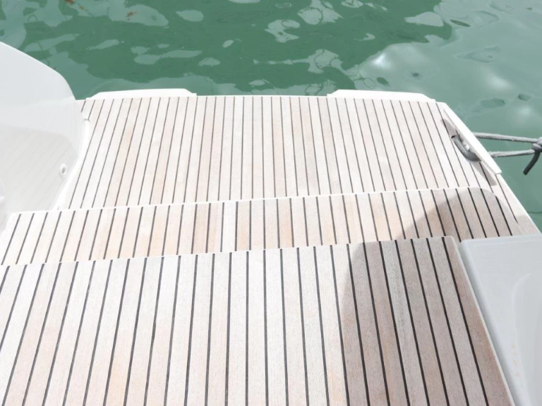 Hyra Katamaran  med eller utan skeppare Lagoon Road Town 