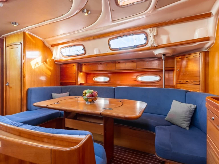 Hyra Segelbåt  med eller utan skeppare Bavaria Punat 