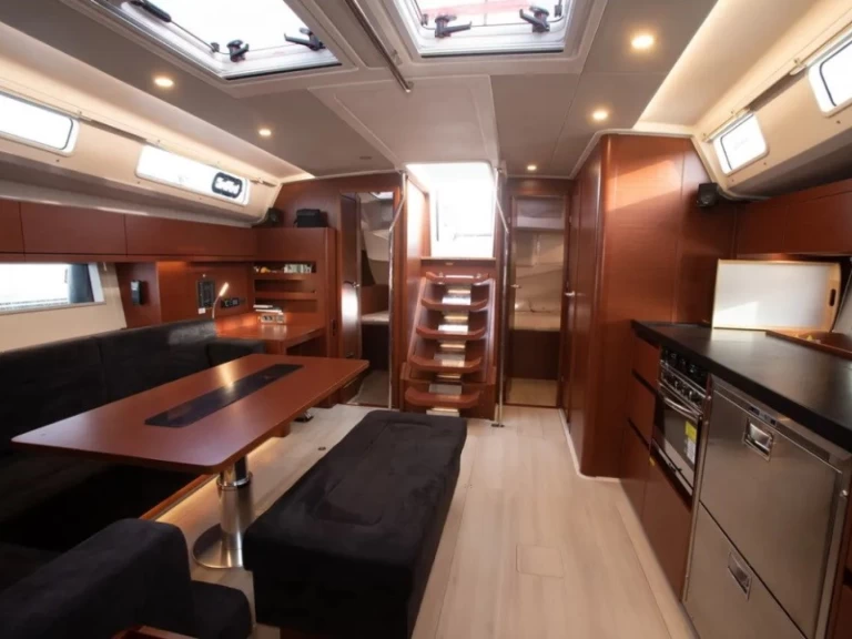 Segelbåt  för uthyrning Lefkáda till det bästa priset 