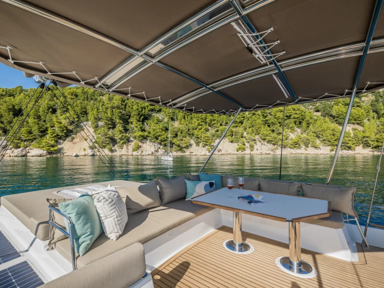Bali Bali 4.8 charter bareboat eller skeppad i Kaštela