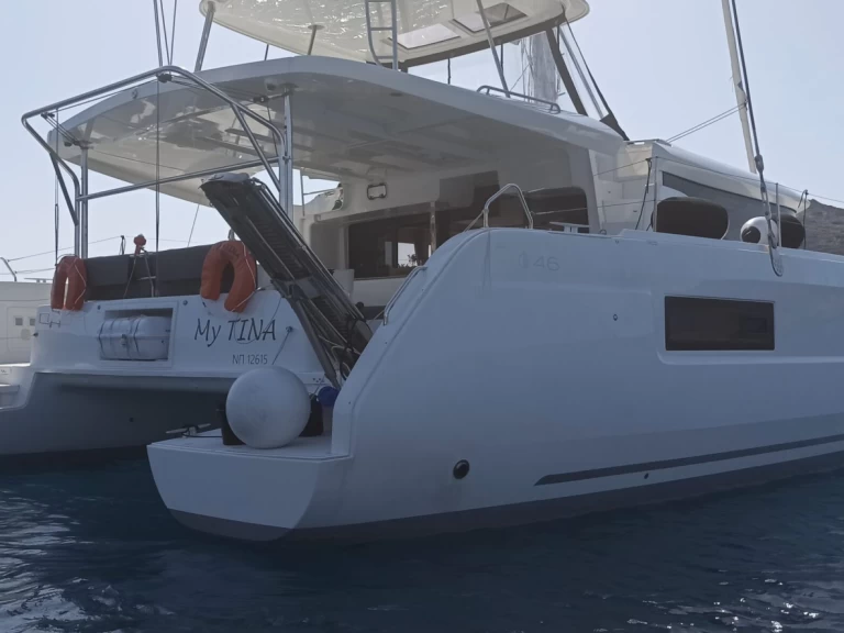 Lagoon Lagoon 46 charter bareboat eller skeppad i Gouvia