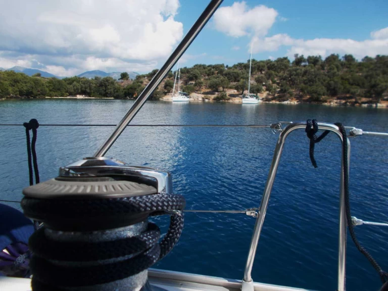 Bavaria Cruiser 51 Style charter bareboat eller skeppad i Gouvia