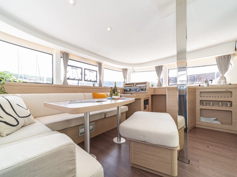 Katamaran  för uthyrning Skradin till det bästa priset 