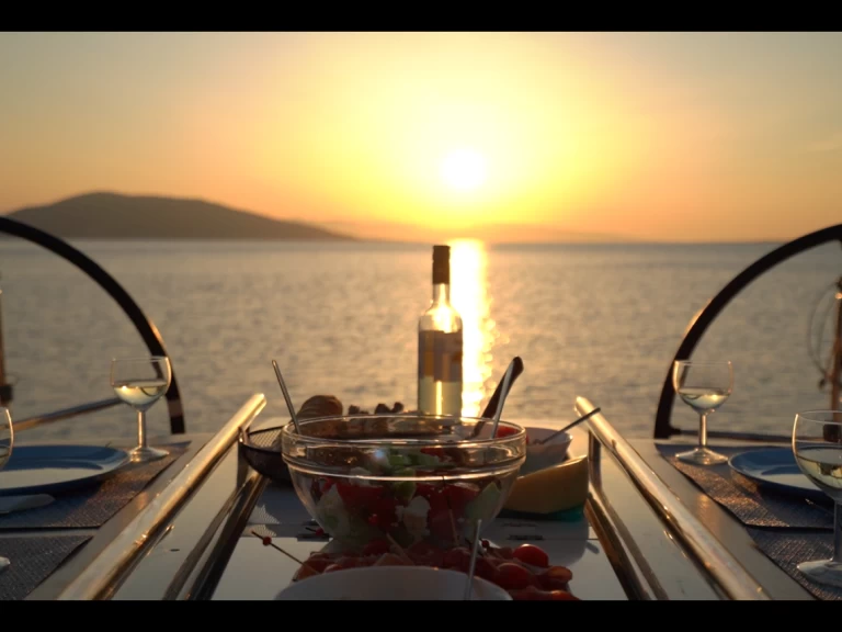 Hyra Segelbåt  med eller utan skeppare Bénéteau Kos  