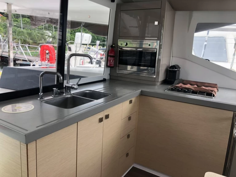 Katamaran  för uthyrning Saint George's till det bästa priset 