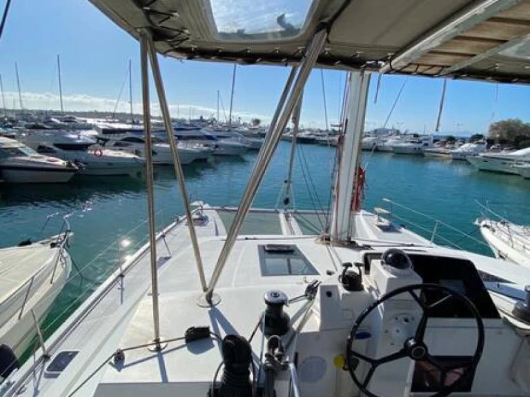 Uthyrning Katamaran  Nautitech med en båtlicens 