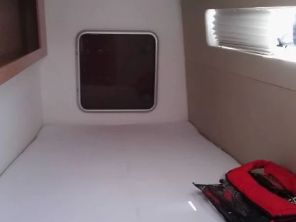 Nautitech Nautitech 40 charter bareboat eller skeppad i Jezera