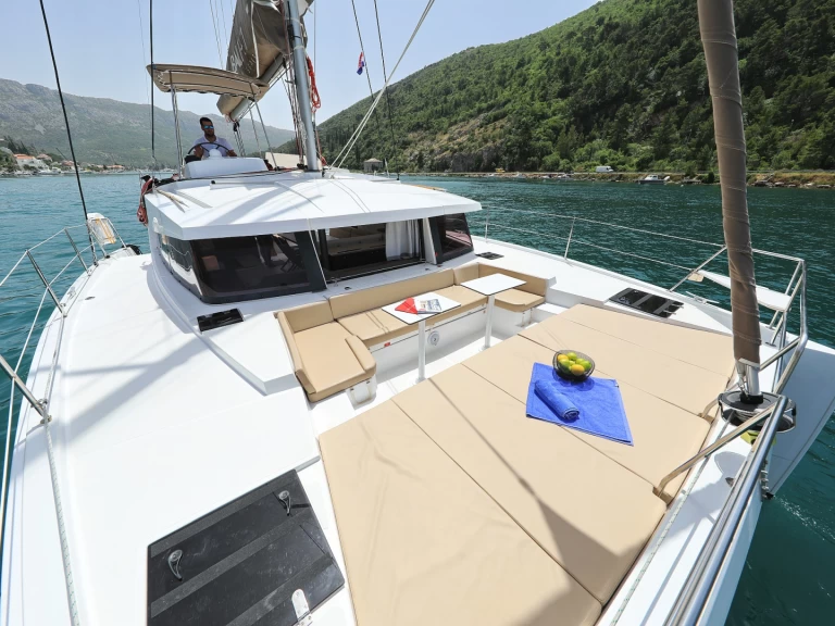 Båtuthyrning Bali Bali 4.1 i Komolac på Samboat 