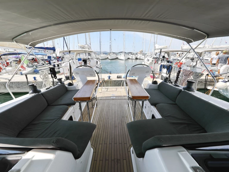 Segelbåt  för uthyrning Biograd Na Moru till det bästa priset 