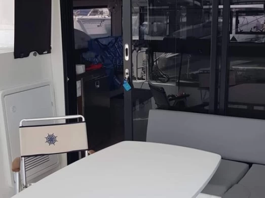 Båtuthyrning Lagoon Lagoon 42 i Salamína på Samboat 