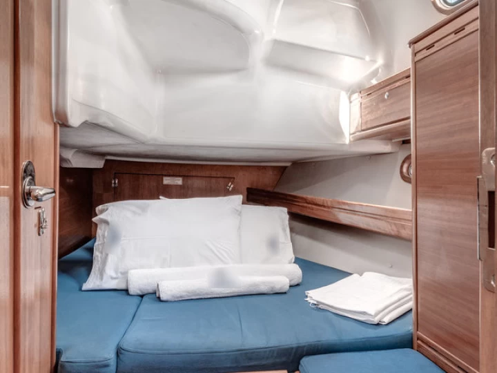 Hyr en Bavaria Bavaria 39 Cruiser Palairos 