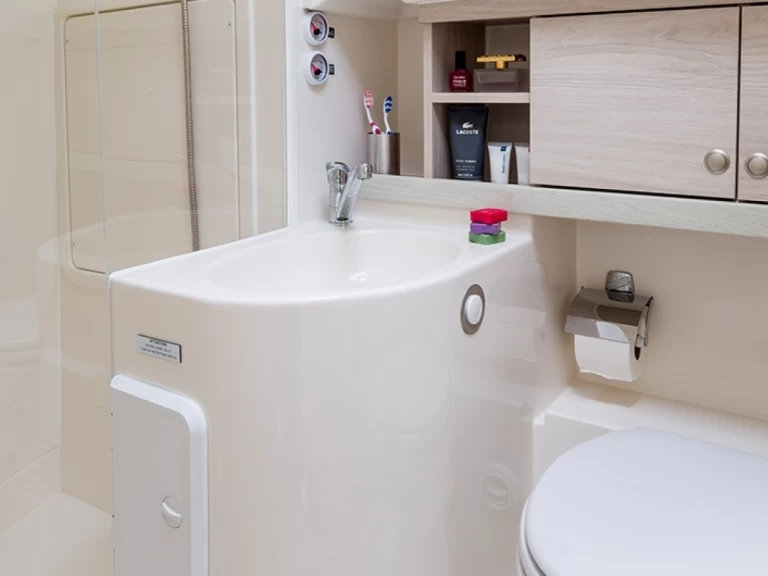 Kanalbåt för uthyrning Decize till det bästa priset 