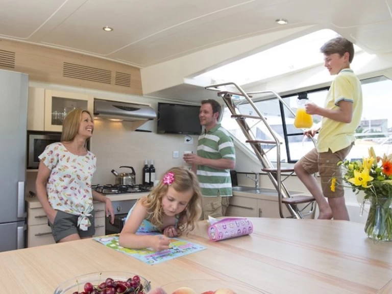 Båtuthyrning Comfort Plus Vision 4 i Portiragnes på Samboat 