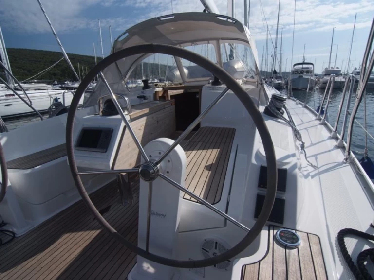 Yacht charter Punat billig Cruiser 37