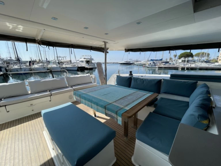 Uthyrning Katamaran  i Ajaccio - Fountaine Pajot Saba 50