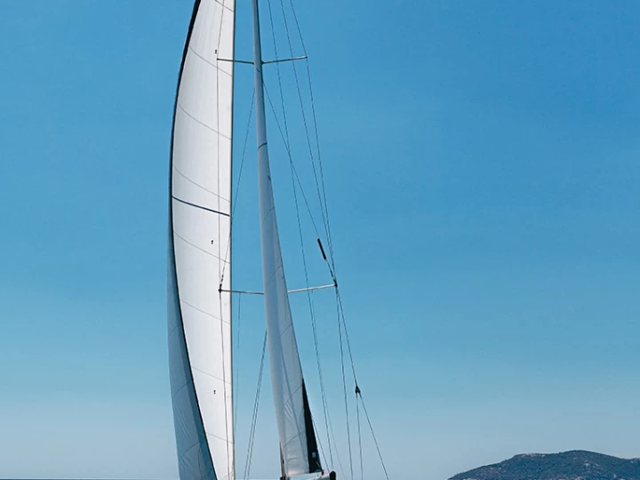 Elan Elan 45 charter bareboat eller skeppad i Sithonia