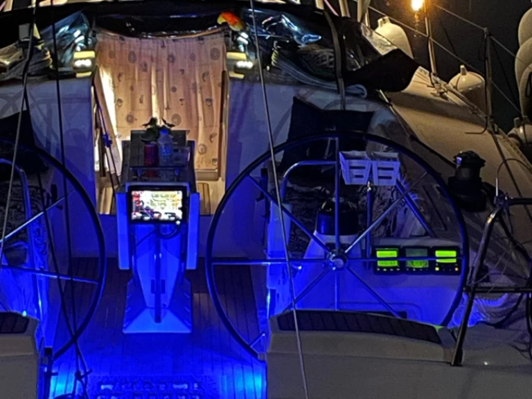 Uthyrning Segelbåt  Elan med en båtlicens 